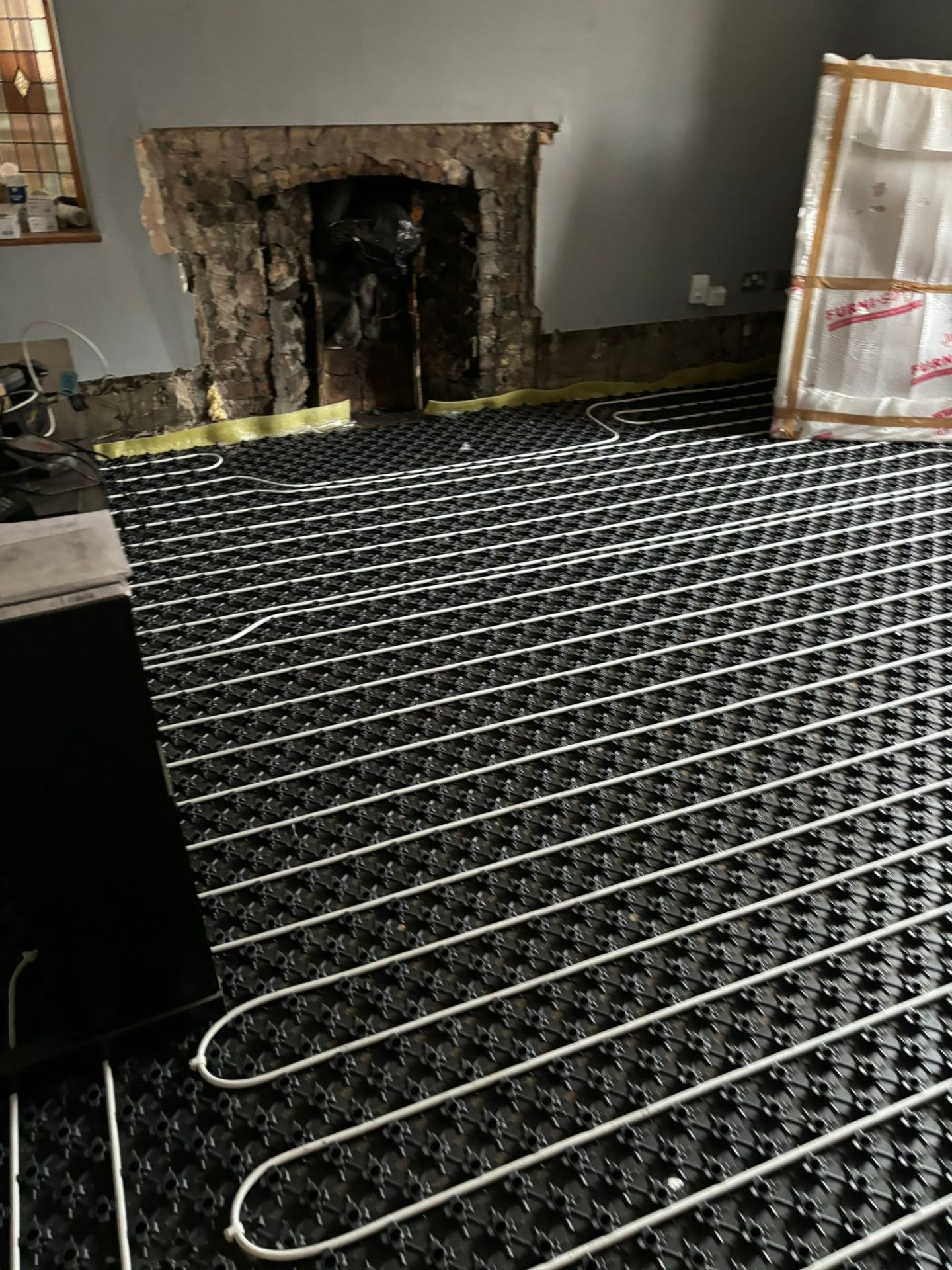 Underfloor heating installation