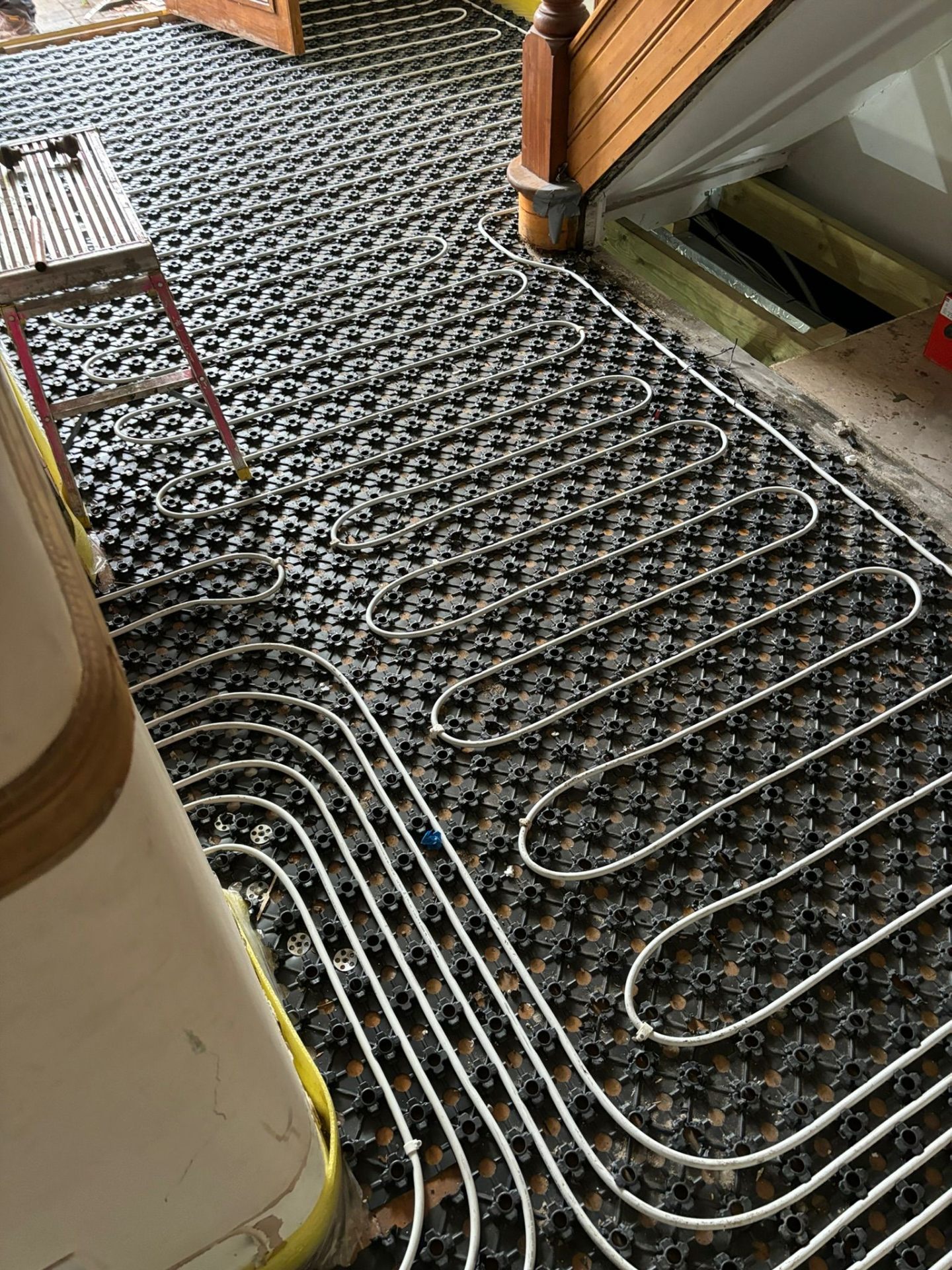 Underfloor heating installation